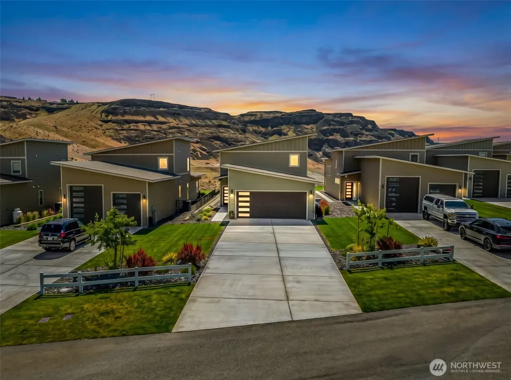 9779 Ridgeview Drive NW Quincy WA 98848