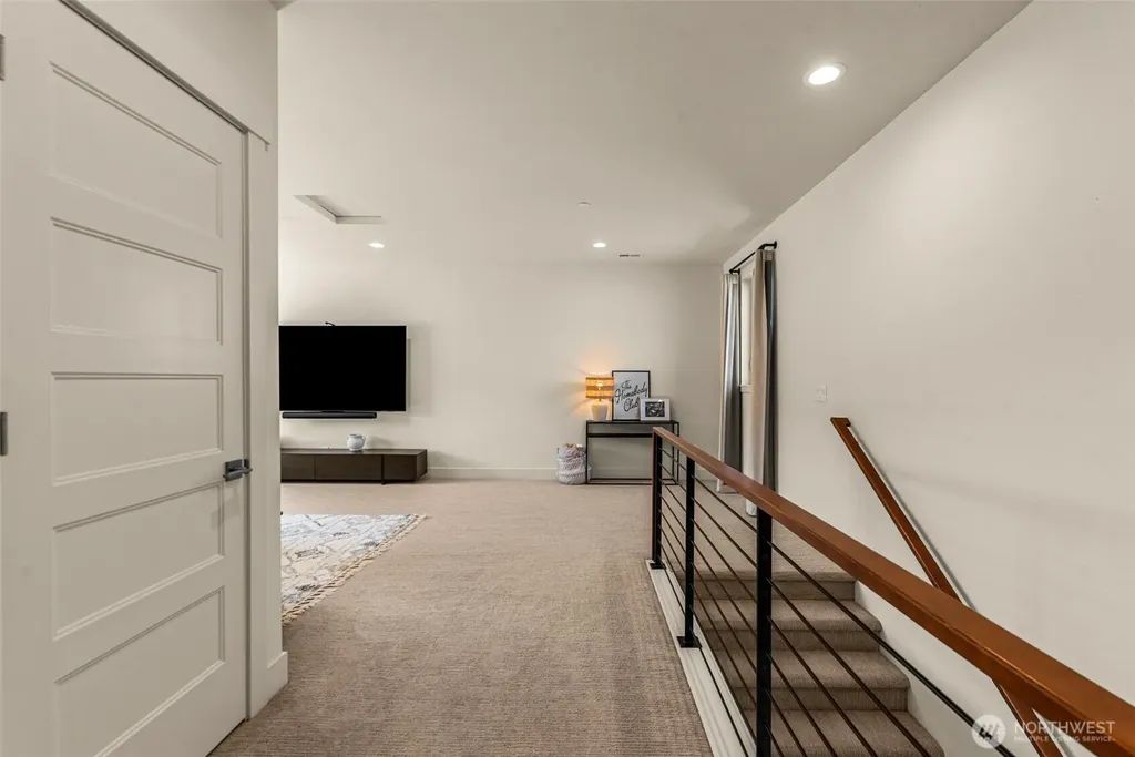 9779 Ridgeview Drive NW Quincy WA 98848