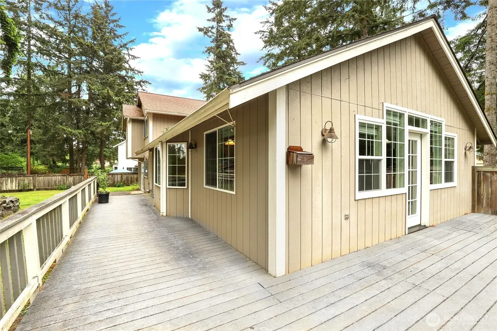 9306 Northwood Drive SE Olympia WA 98513
