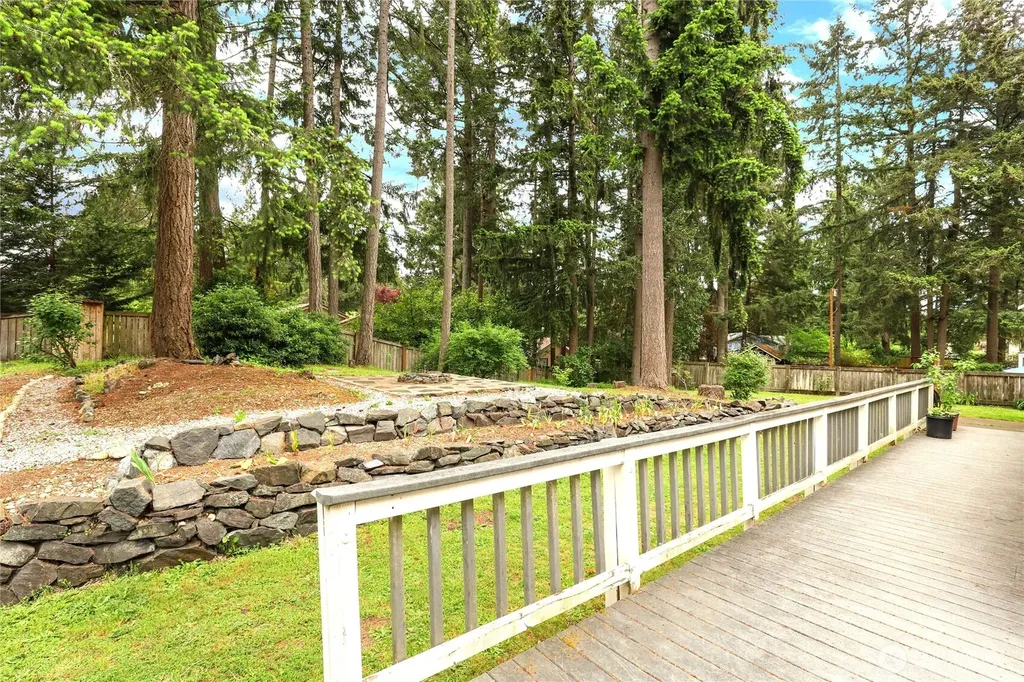 9306 Northwood Drive SE Olympia WA 98513