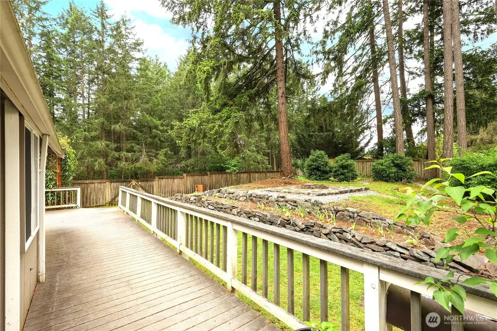 9306 Northwood Drive SE Olympia WA 98513