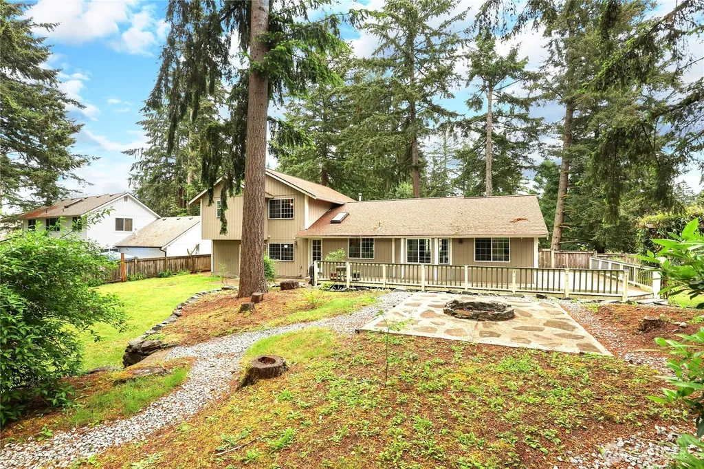 9306 Northwood Drive SE Olympia WA 98513