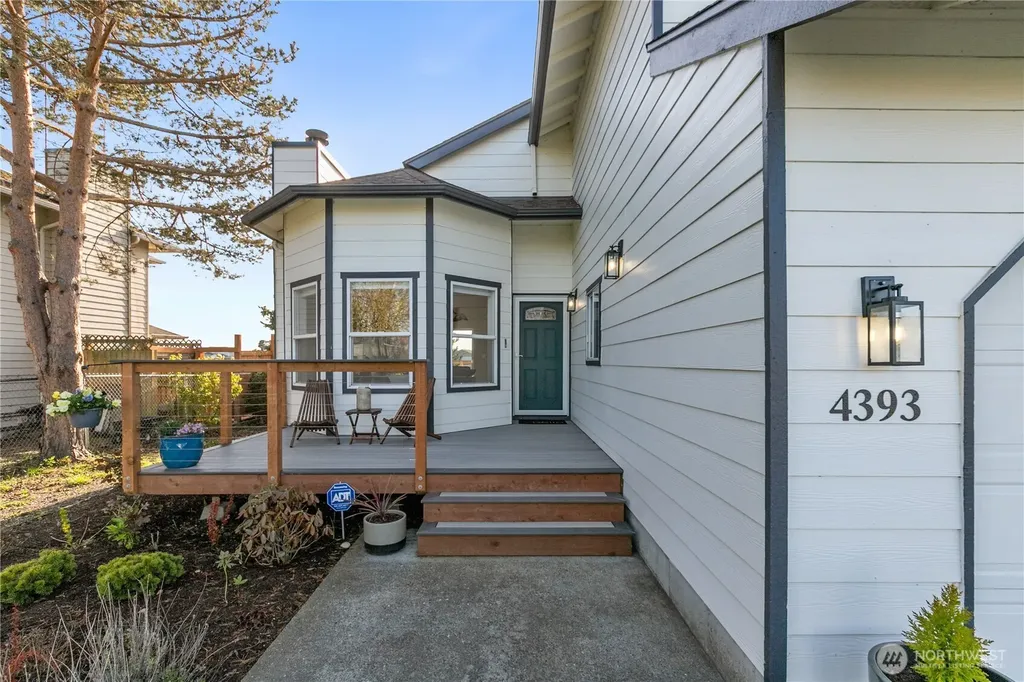 4393 Saltspring Drive Ferndale WA 98248