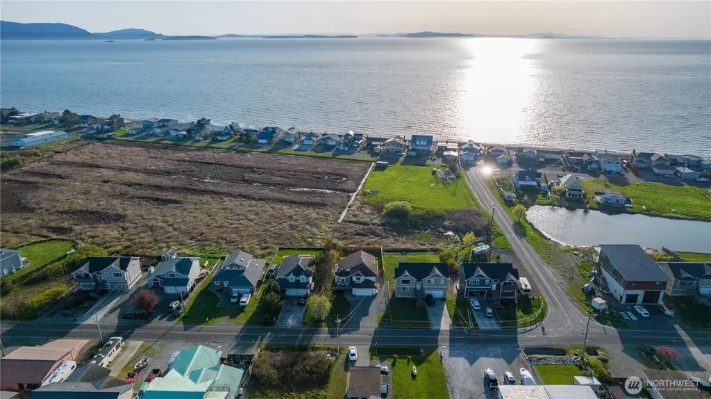 4393 Saltspring Drive Ferndale WA 98248