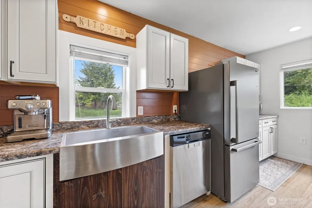 9007 Van Buren Road Everson WA 98247