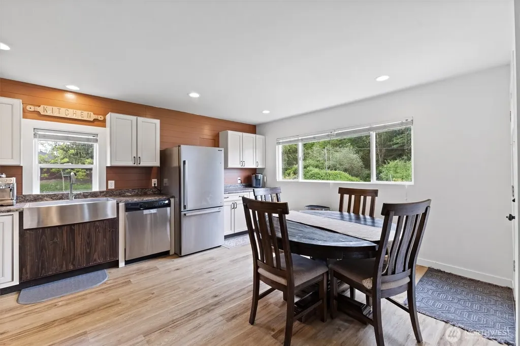 9007 Van Buren Road Everson WA 98247