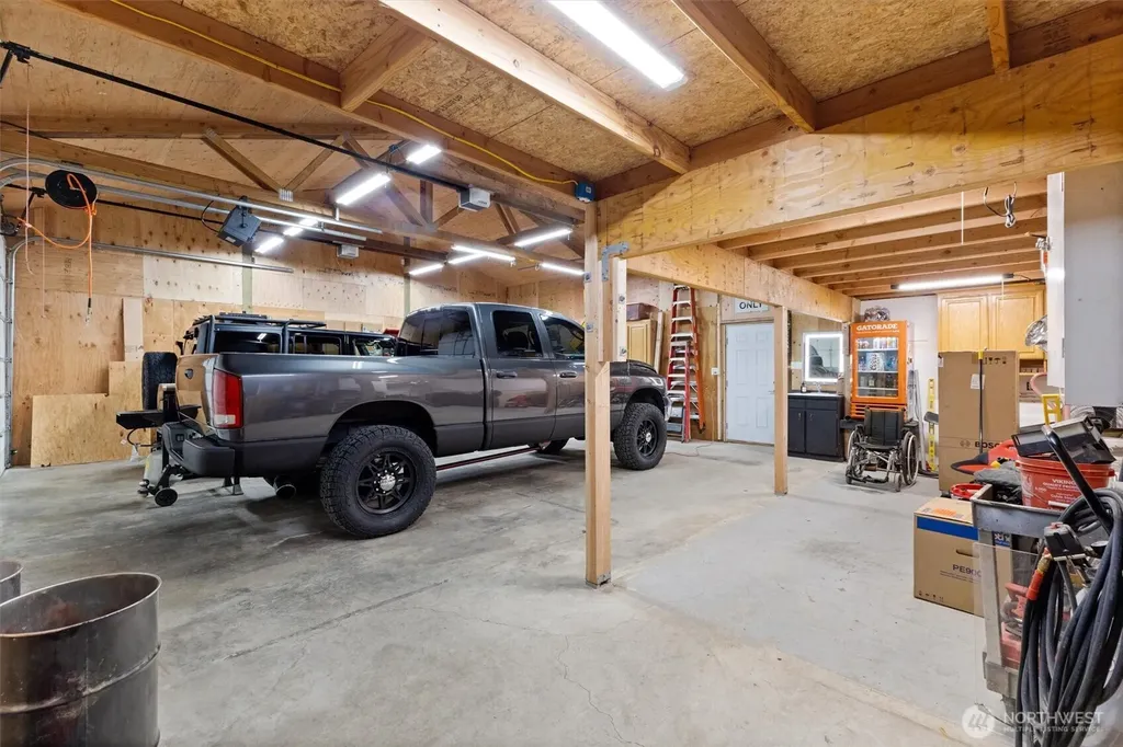 9007 Van Buren Road Everson WA 98247