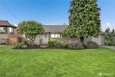 6524 S Hazel Street Seattle WA 98178