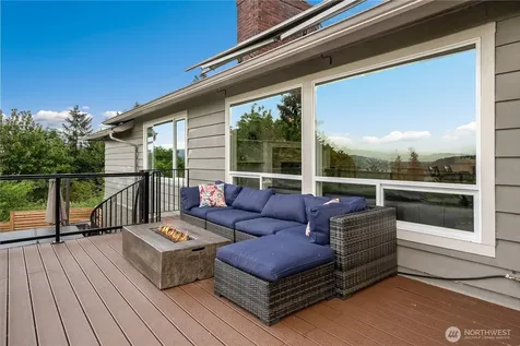 6524 S Hazel Street Seattle WA 98178