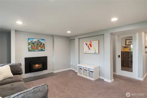 6524 S Hazel Street Seattle WA 98178
