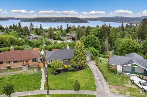 6524 S Hazel Street Seattle WA 98178