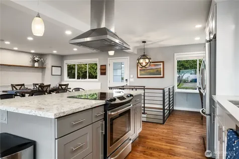 6524 S Hazel Street Seattle WA 98178
