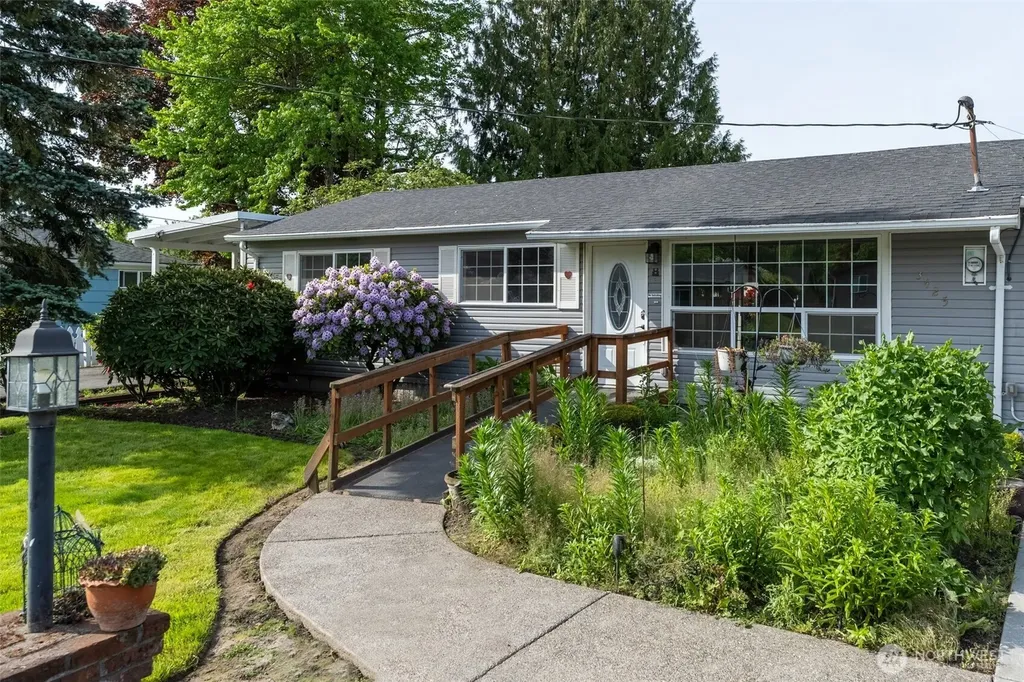 3425 Pennsylvania Road Longview WA 98632