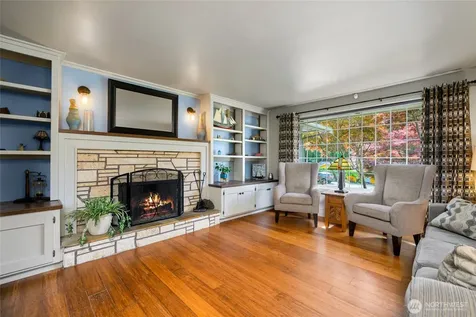 2114 S Cedar Hills Drive Mount Vernon WA 98274
