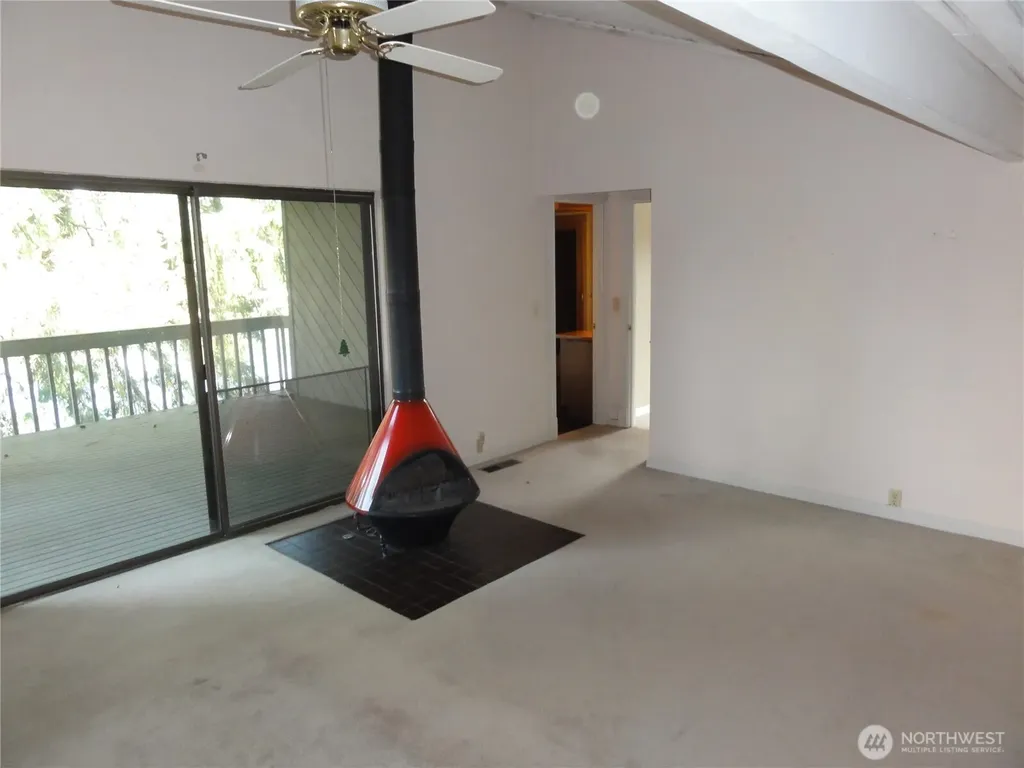 32643 39th Place SW Federal Way WA 98023