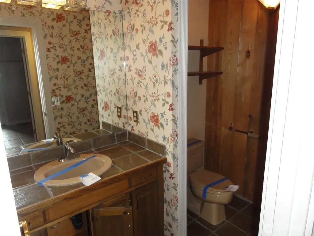 32643 39th Place SW Federal Way WA 98023
