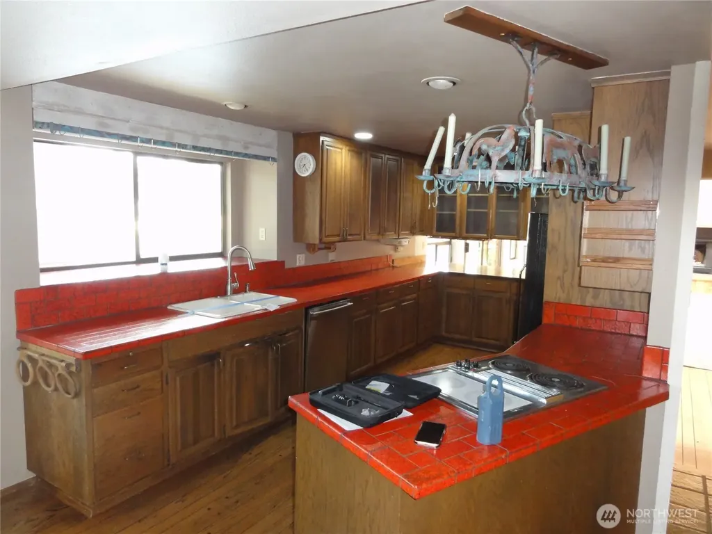 32643 39th Place SW Federal Way WA 98023