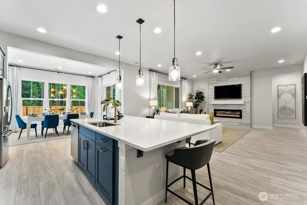 13914 207th Avenue E Bonney Lake WA 98368