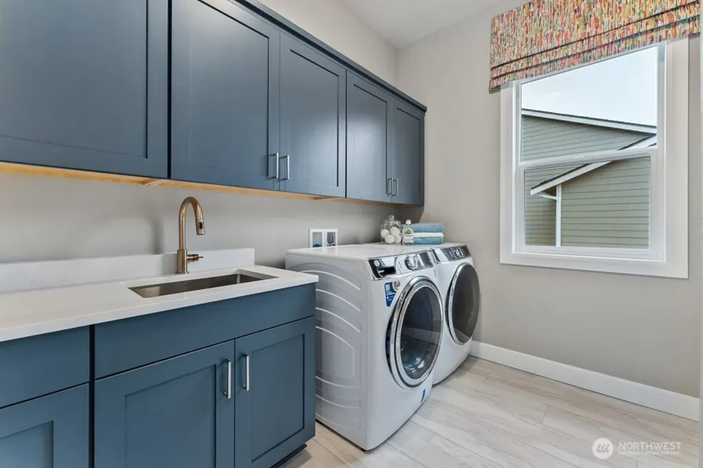 13914 207th Avenue E Bonney Lake WA 98368