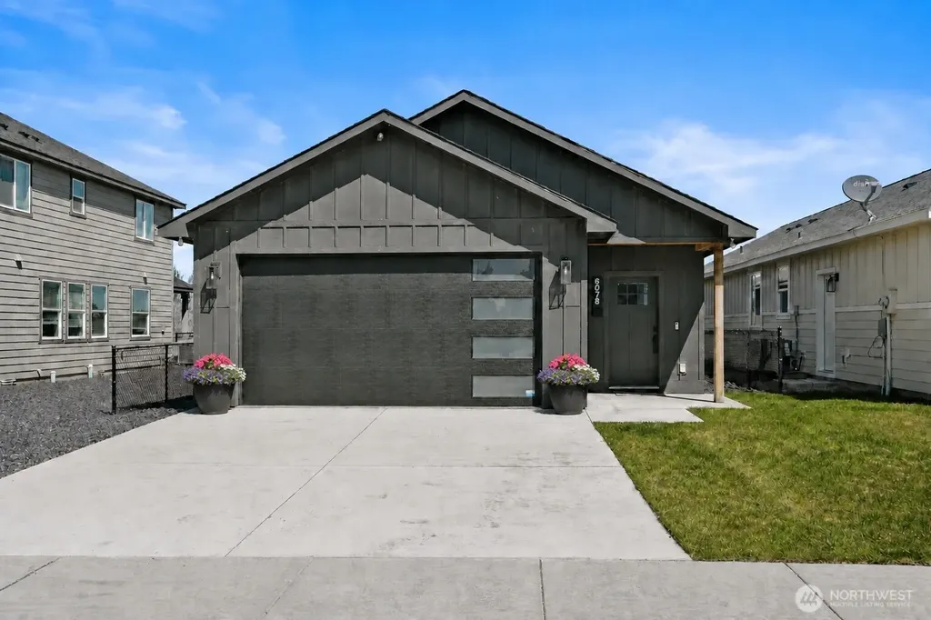 6078 Murray Way NE Moses Lake WA 98837