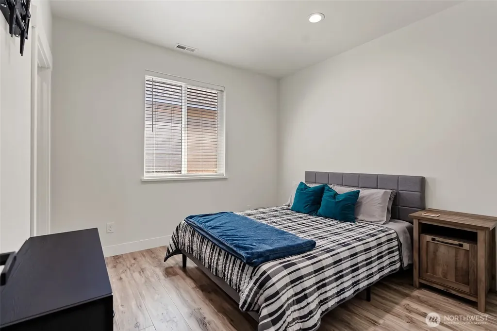 6078 Murray Way NE Moses Lake WA 98837