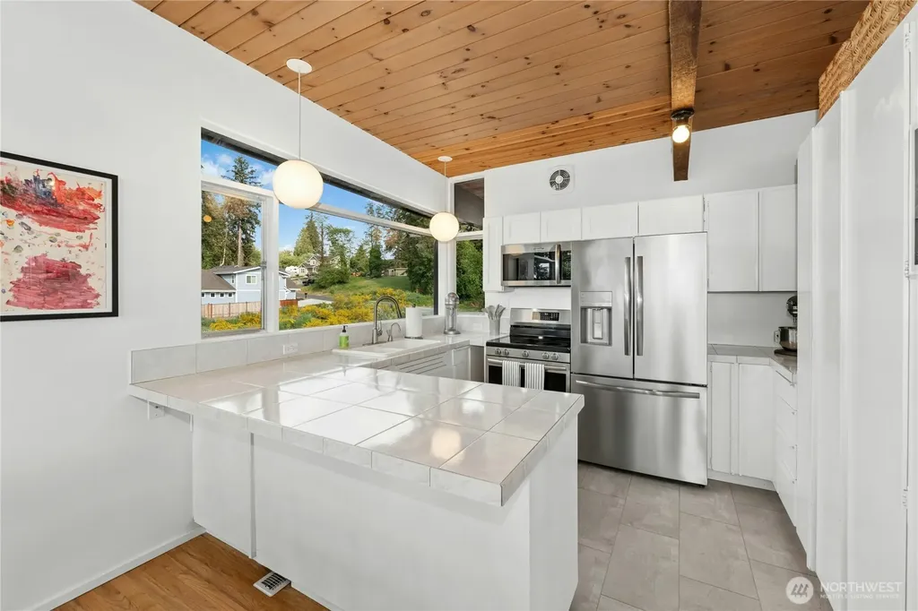 1814 Starling Street Steilacoom WA 98388