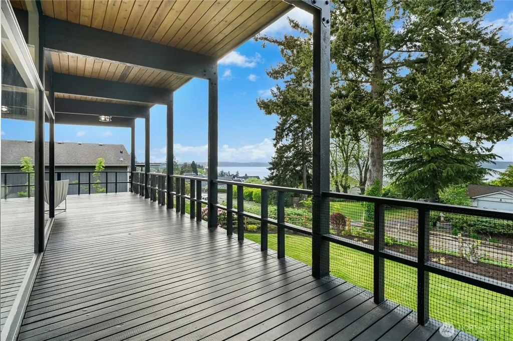 1814 Starling Street Steilacoom WA 98388