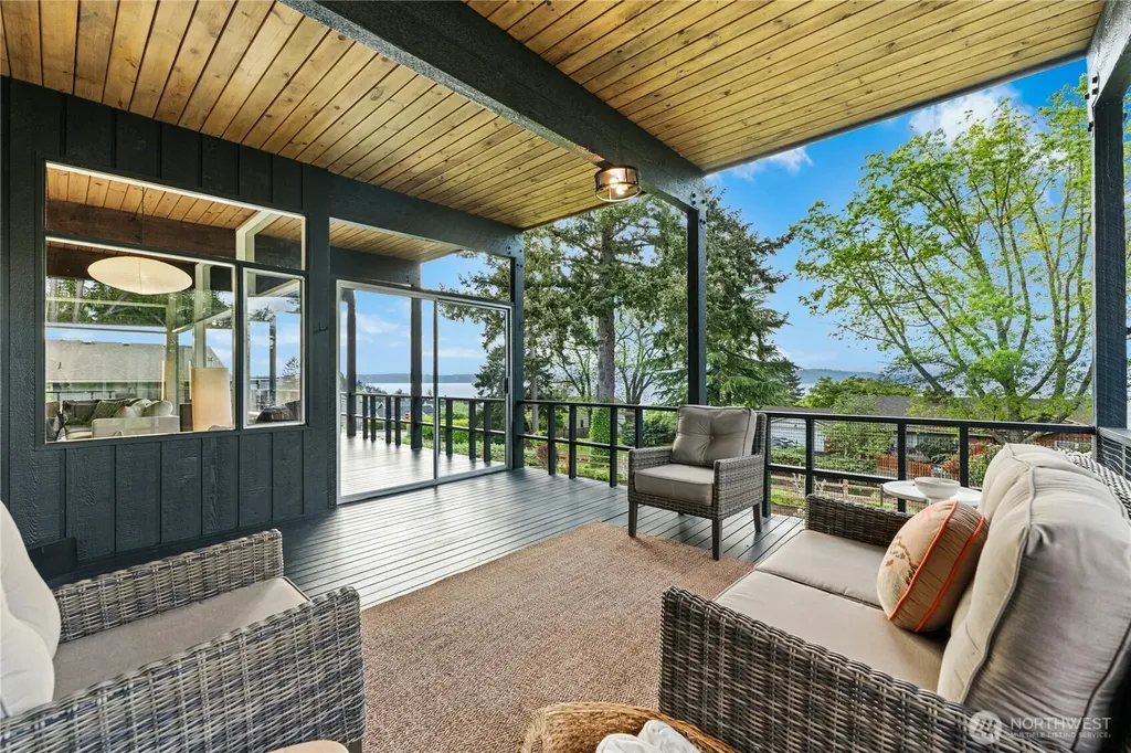 1814 Starling Street Steilacoom WA 98388