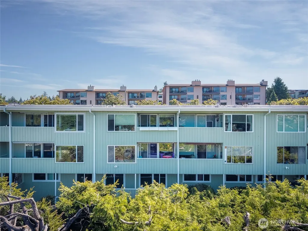 1020 5th Avenue S Edmonds WA 98020