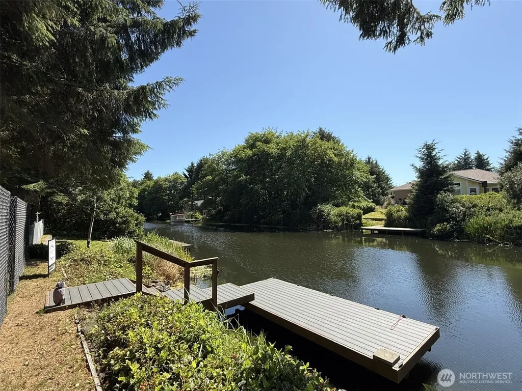 745 Albion Avenue SE Ocean Shores WA 98569