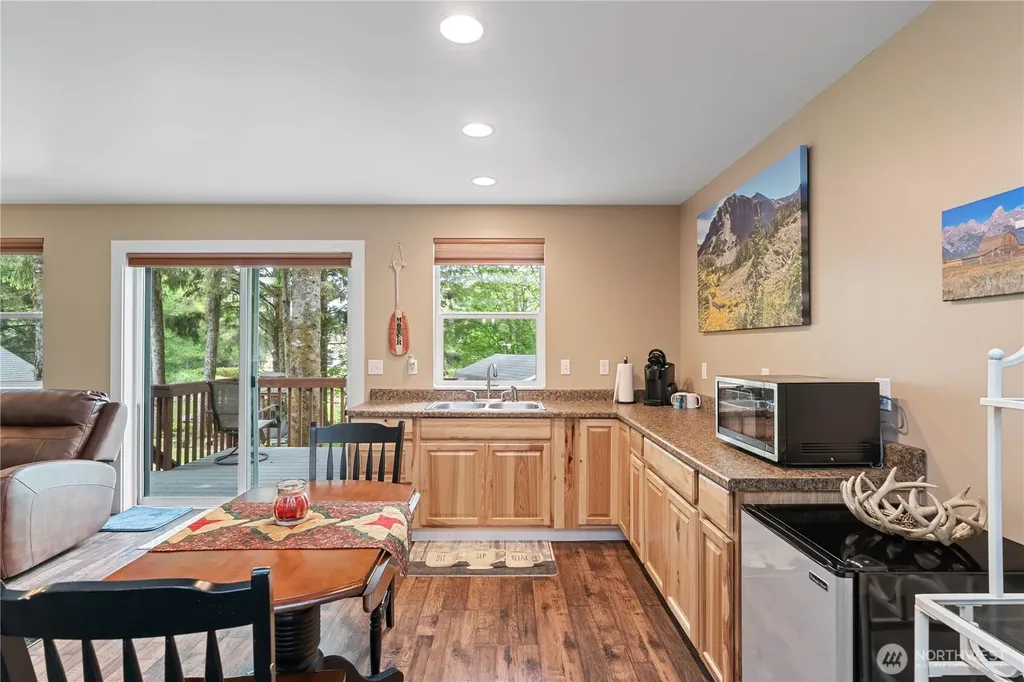 745 Albion Avenue SE Ocean Shores WA 98569
