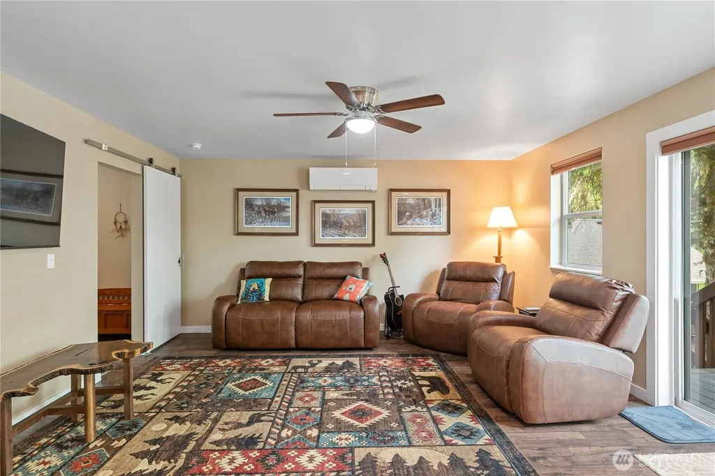 745 Albion Avenue SE Ocean Shores WA 98569