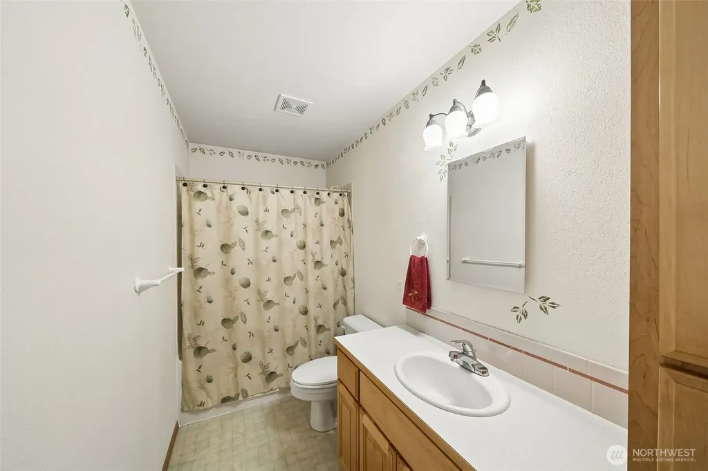17221 31st Avenue Ct E Tacoma WA 98446
