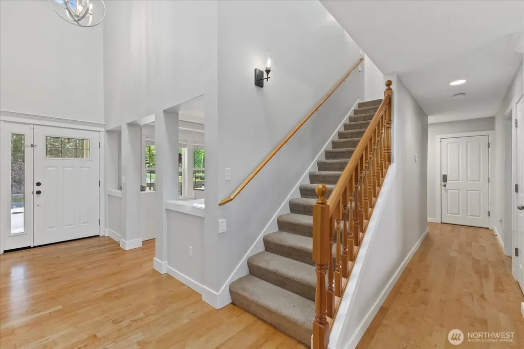 22033 99th Street SE Snohomish WA 98290