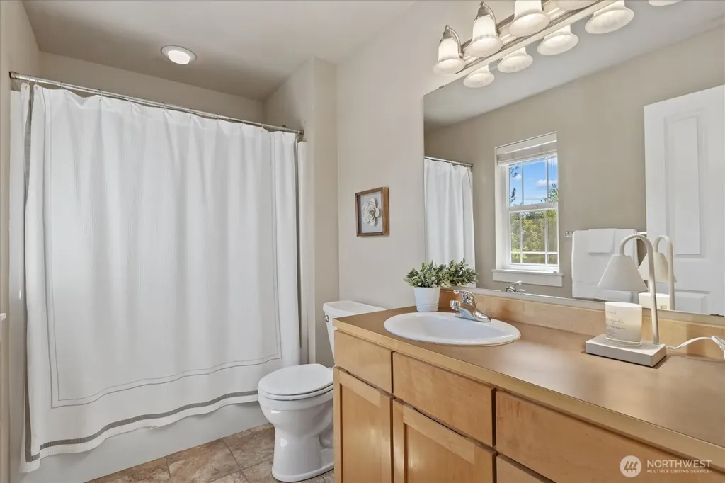 22033 99th Street SE Snohomish WA 98290