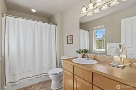 22033 99th Street SE Snohomish WA 98290