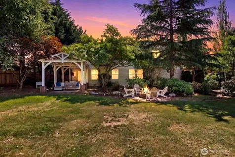 22033 99th Street SE Snohomish WA 98290