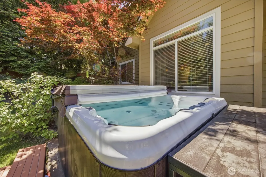 2067 Maiden Lane Wenatchee WA 98801