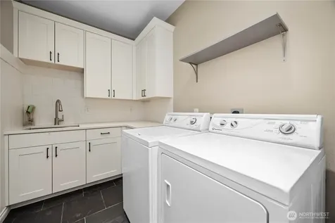 2067 Maiden Lane Wenatchee WA 98801