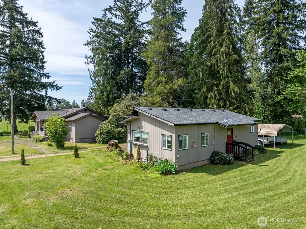 1519 Us Highway 12 Ethel WA 98542