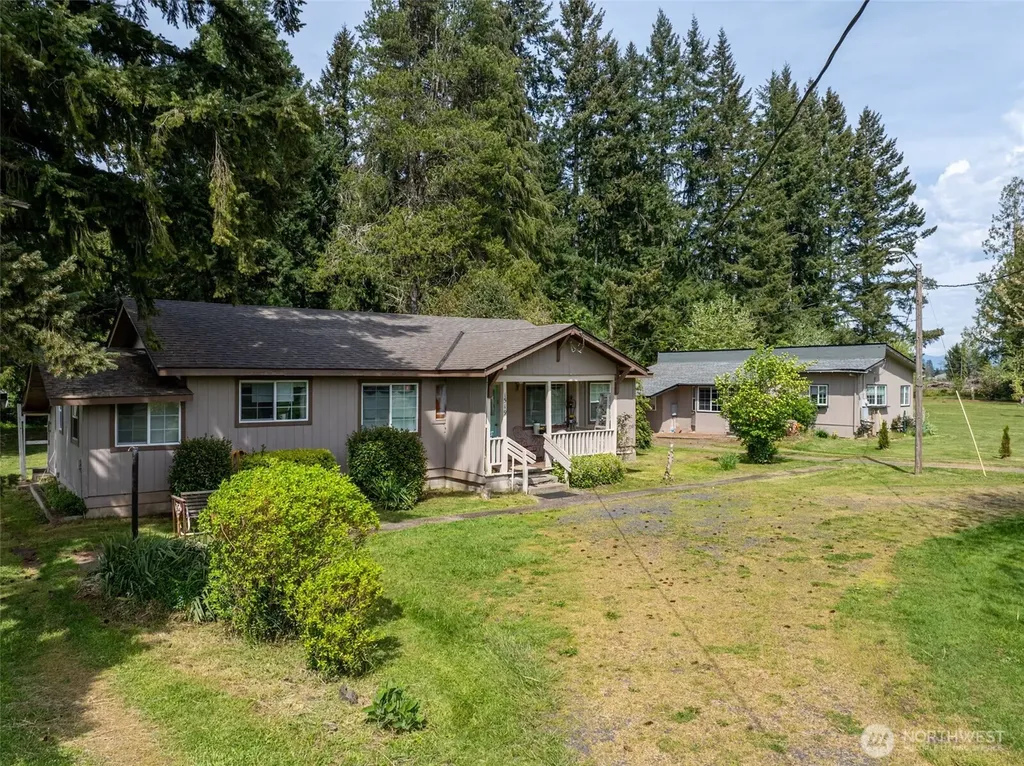 1519 Us Highway 12 Ethel WA 98542