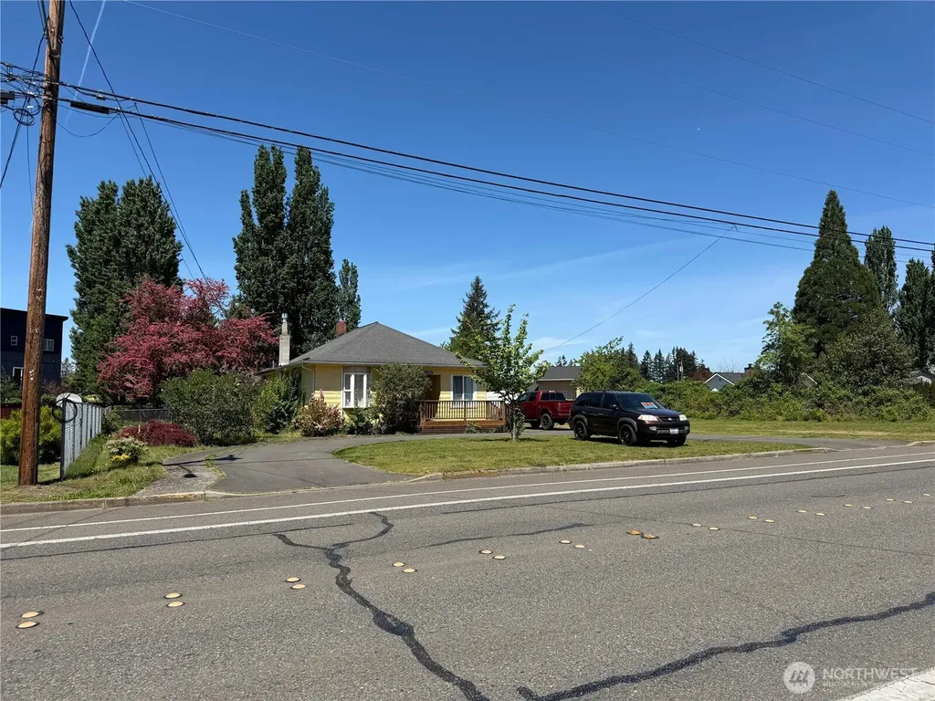 6506 Armar Rd Road Marysville WA 98270