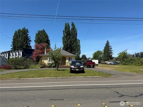 6506 Armar Rd Road Marysville WA 98270