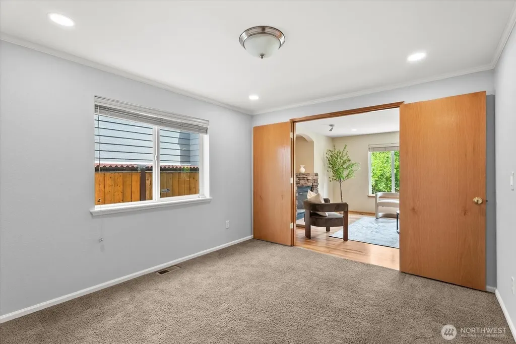 38208 34th Place S Auburn WA 98001