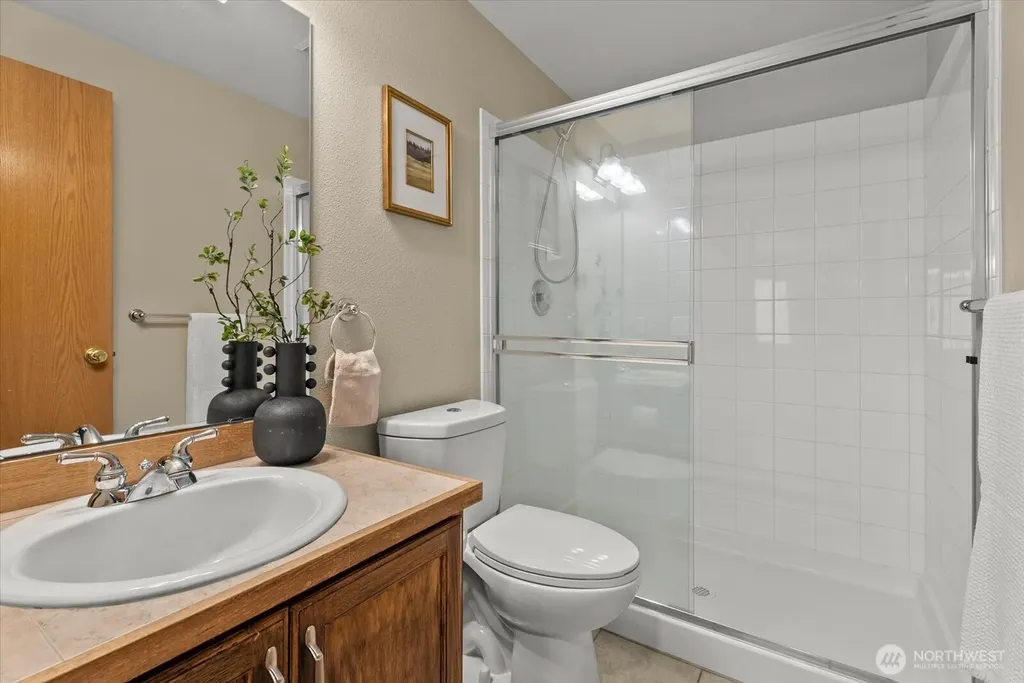 38208 34th Place S Auburn WA 98001