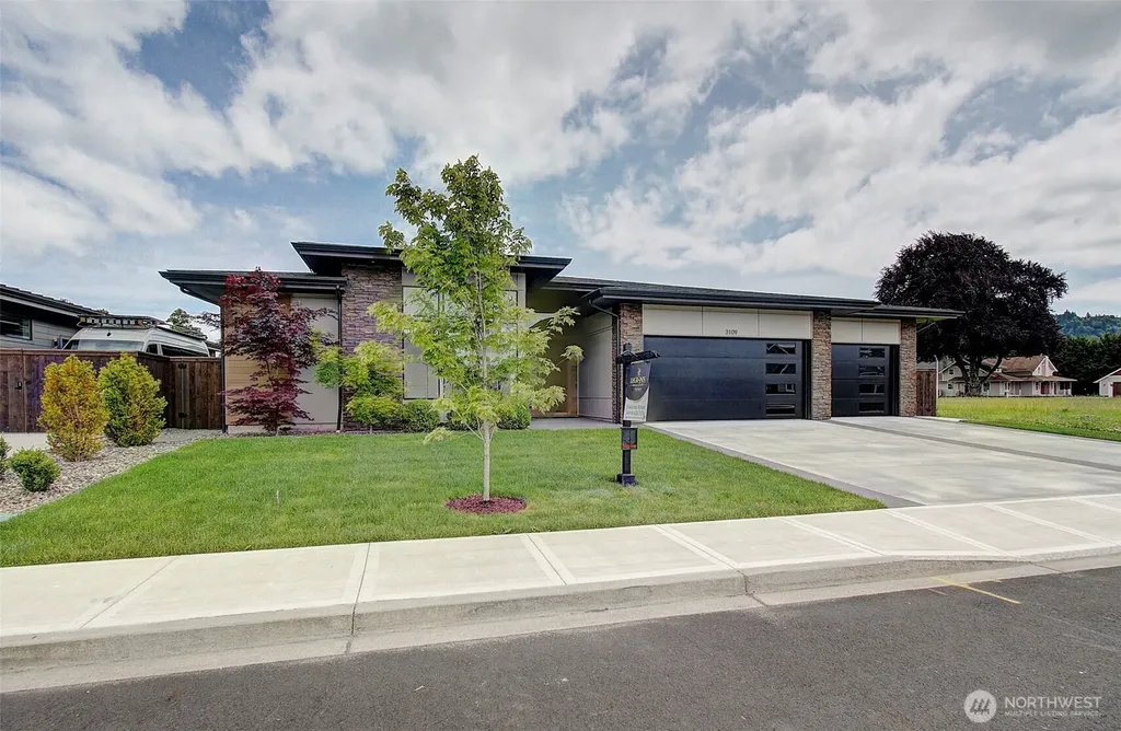 3109 Heron Street Woodland WA 98674