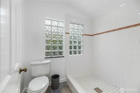 2708 NE 98th Street Seattle WA 98115