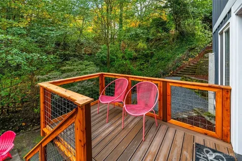 2708 NE 98th Street Seattle WA 98115