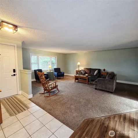 6919 90th Street E Puyallup WA 98371