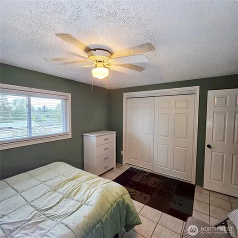 6919 90th Street E Puyallup WA 98371